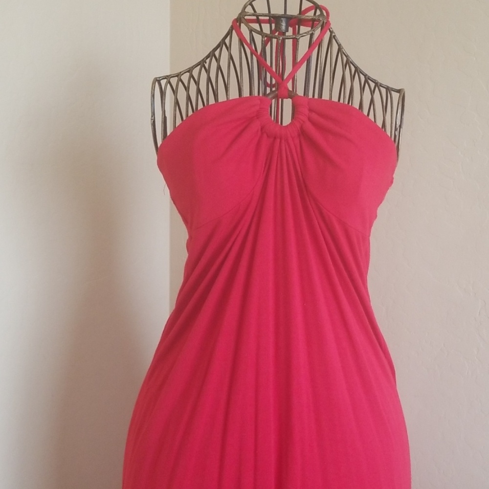Red Dress - Picture 2 of 3
